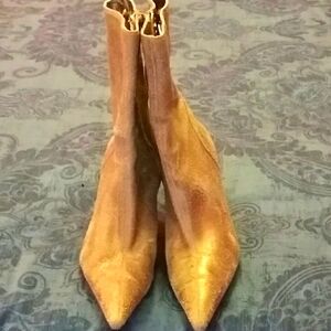 Steve Madden crackled gold leather  ankle boots
